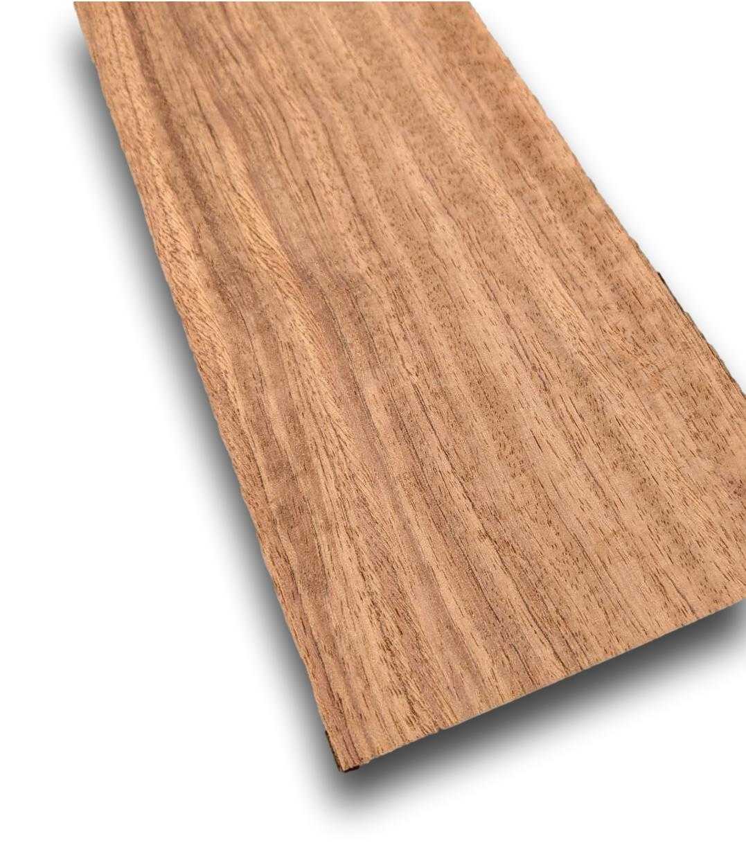 Bubinga | 2,4 mm Sägefurnier | 25x11 cm