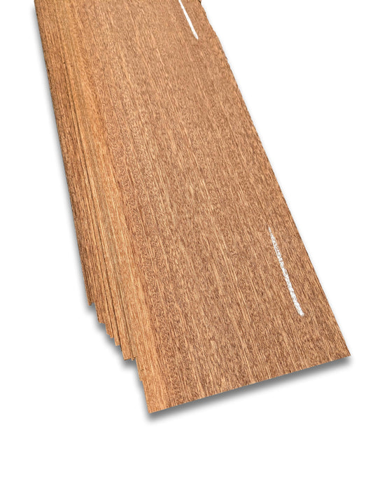 Mahagonifurnier | 31 Blätter| 70x12 cm